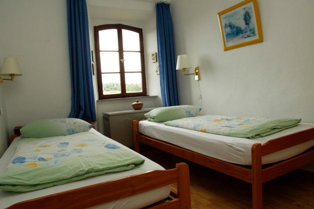 Kapelle - Urlaub Auf Dem Weingut Apartment Maring-Noviand Екстериор снимка